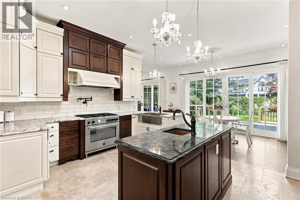 2073 Deramore Drive, Oakville, Ontario  L6J 2P7 - Photo 12 - 40853020