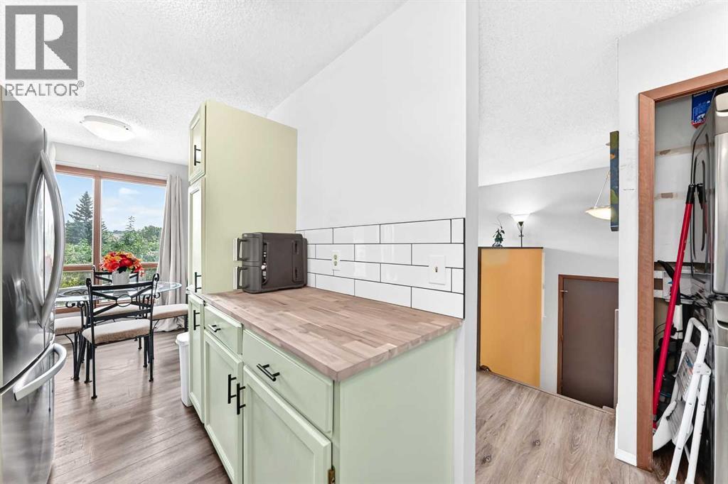 270 Glenpatrick Drive, Cochrane, Alberta  T4C 1G6 - Photo 9 - A2337688