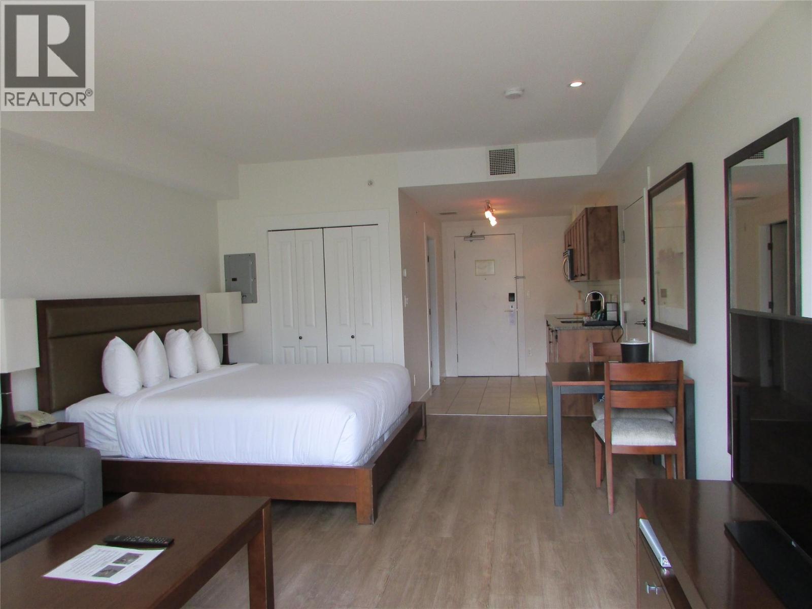 4200 LAKESHORE Drive Unit# 332, Osoyoos, British Columbia