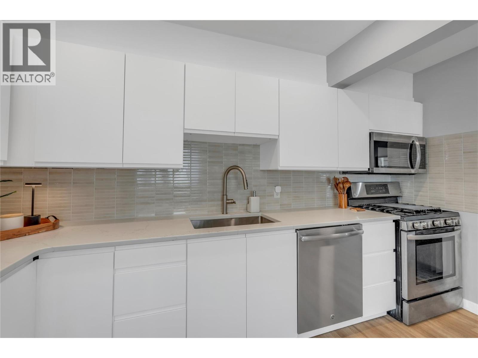 367 Douglas Avenue, Penticton, British Columbia  V2A 2V1 - Photo 15 - 10396347