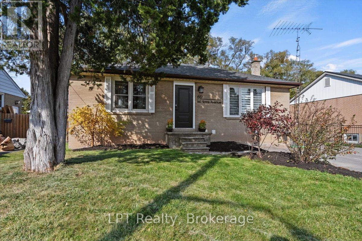 667 Wickens Avenue, Burlington, Ontario  L7T 3T1 - Photo 4 - W13689456
