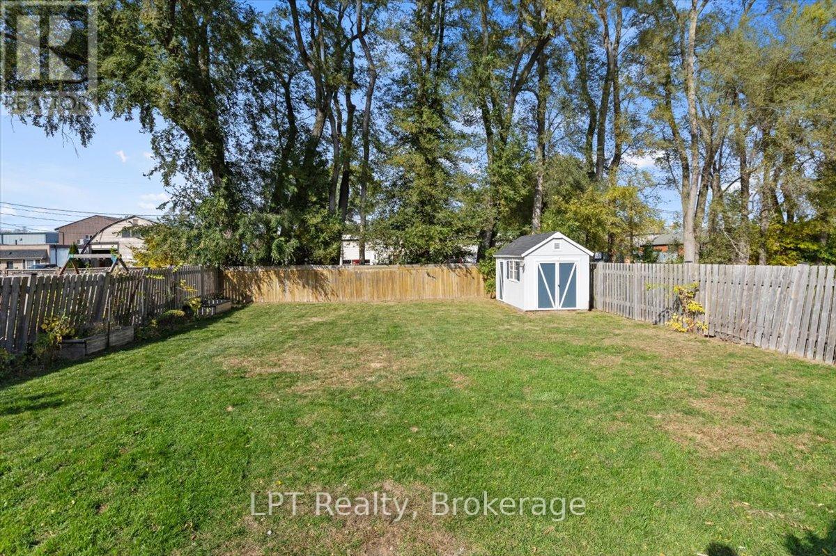 667 Wickens Avenue, Burlington, Ontario  L7T 3T1 - Photo 45 - W13689456
