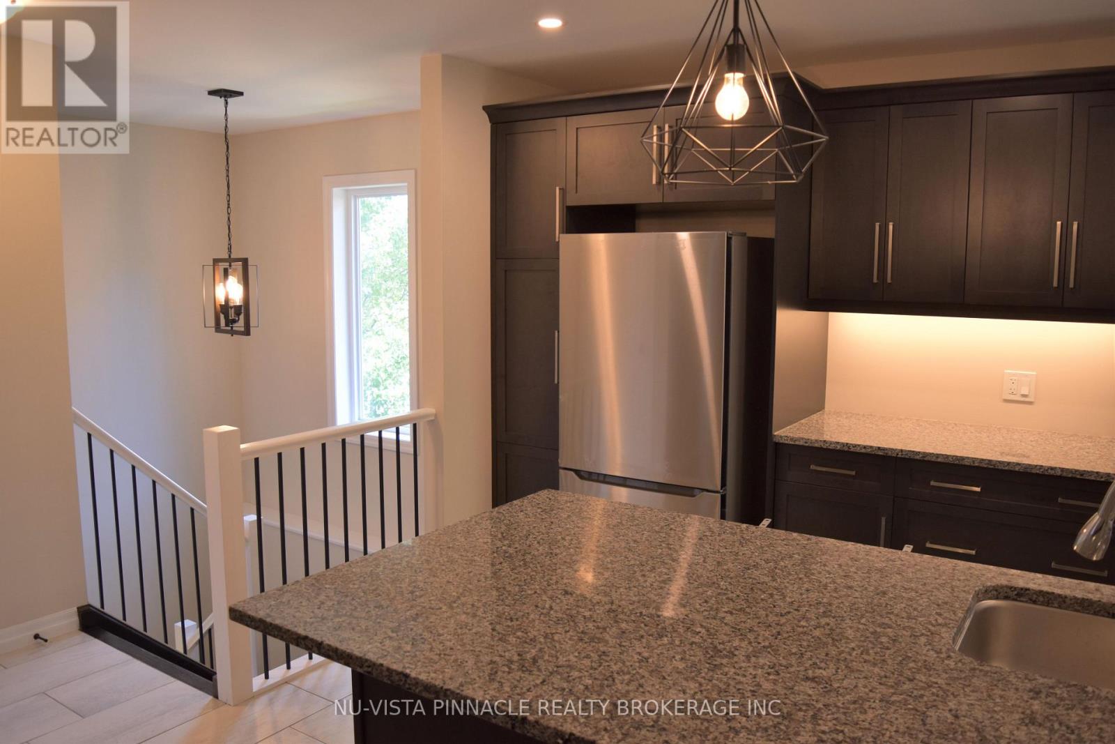 222 Cherry Street, Ingersoll, Ontario  N5C 1J2 - Photo 11 - X13689368