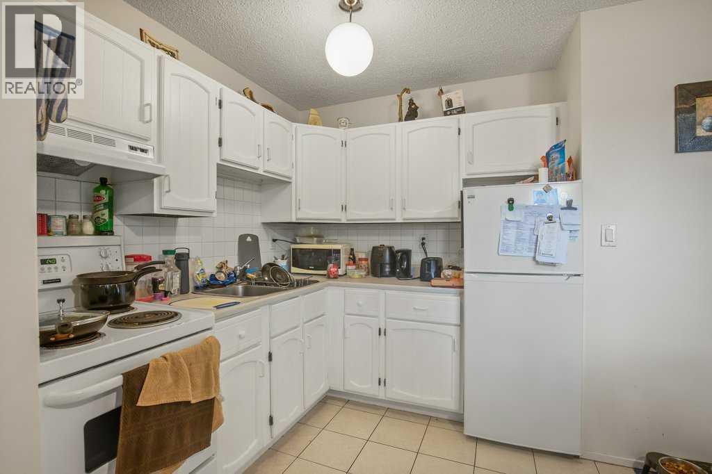 4639 48 Street, Sylvan Lake, Alberta  T4S 1L4 - Photo 7 - A2321605