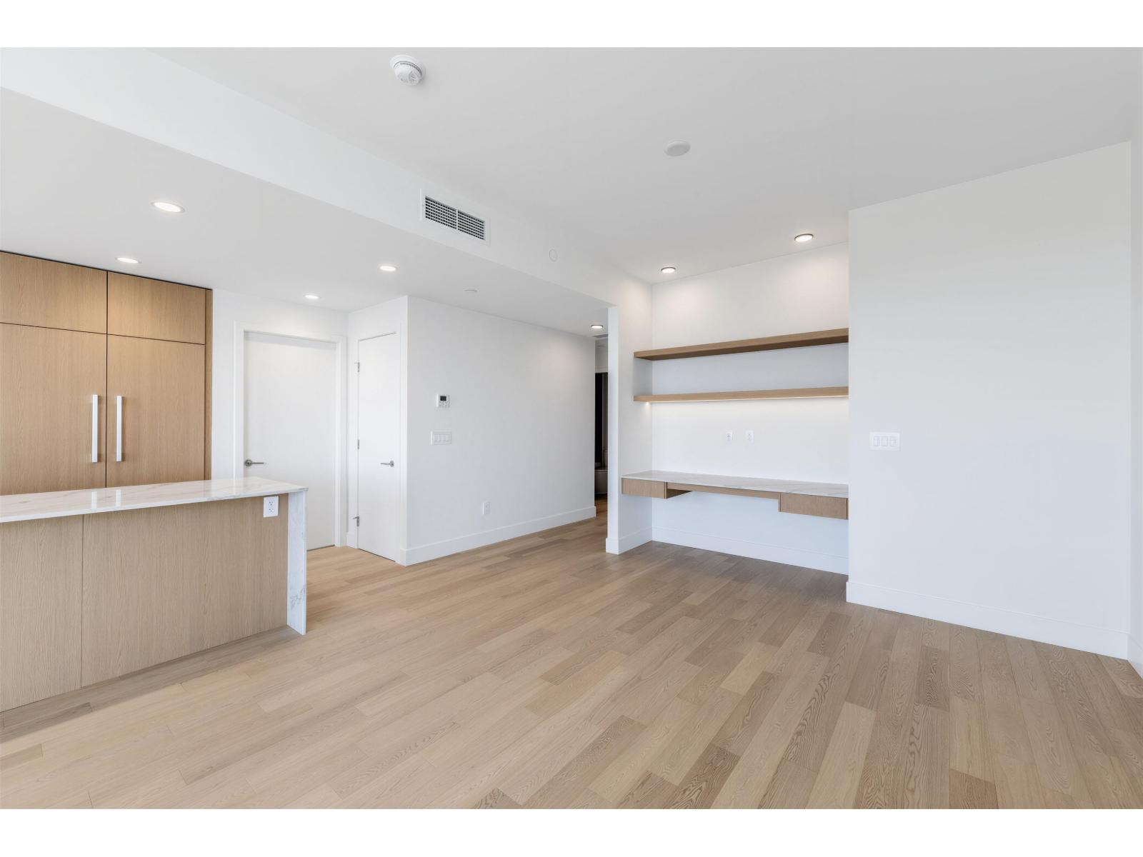 1501 1475 Foster Street, Surrey, British Columbia  V4B 0C9 - Photo 8 - R3147617