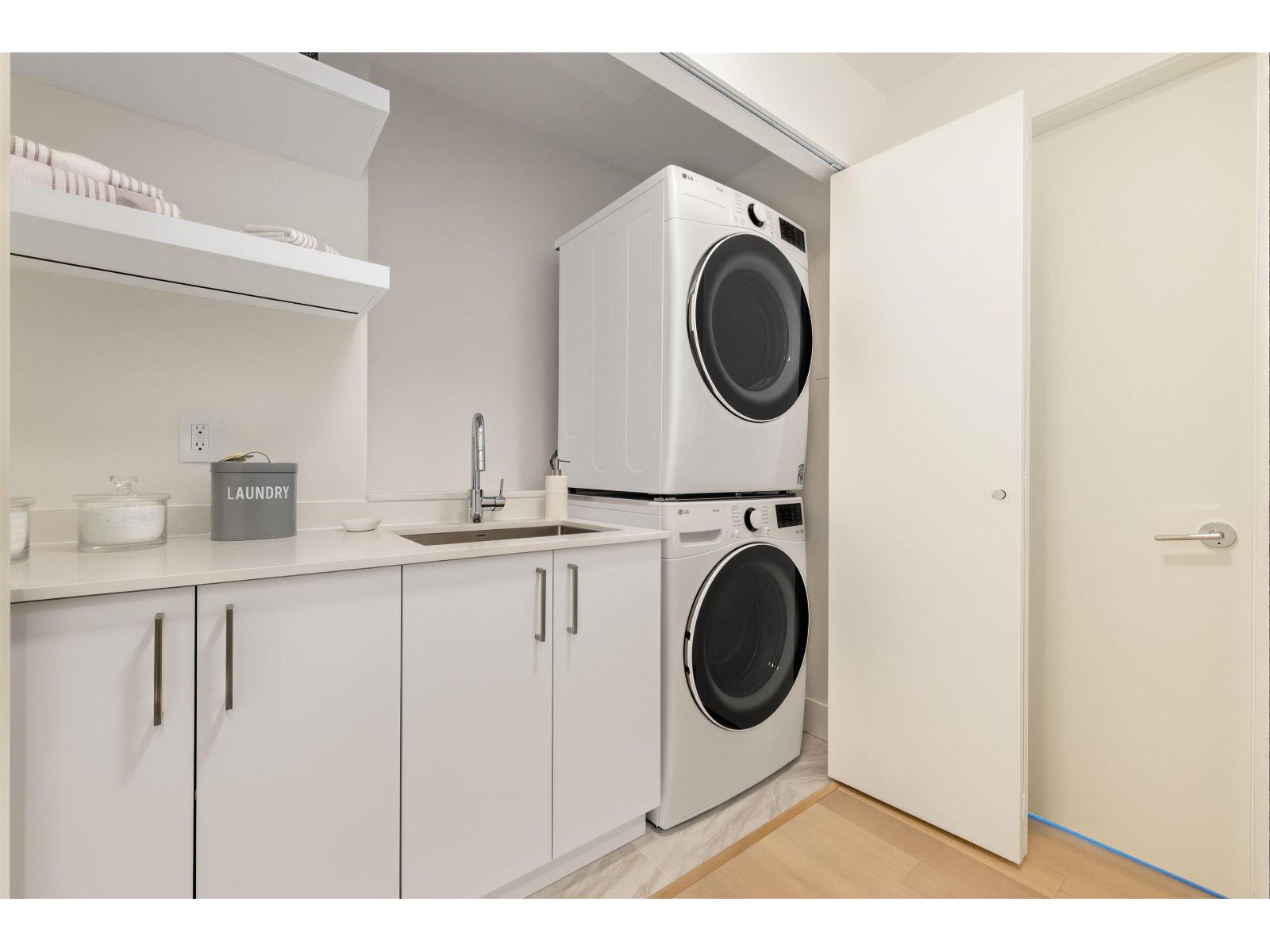 1501 1475 Foster Street, Surrey, British Columbia  V4B 0C9 - Photo 11 - R3147617