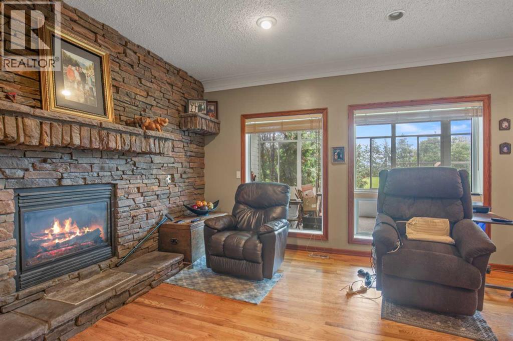 37563 Range Road 272, Rural Red Deer County, Alberta  T4E 1M5 - Photo 13 - A2323562