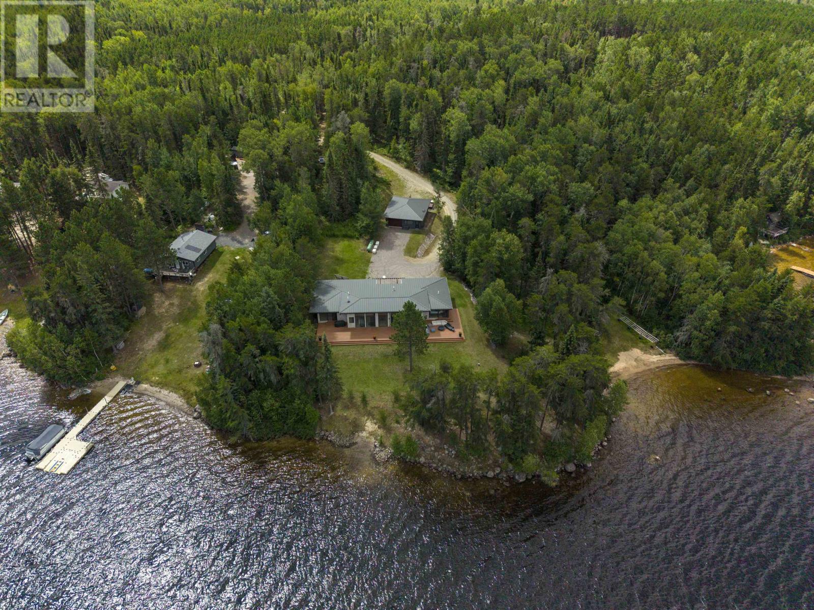 501 Mackenzie Ave E, Atikokan, Ontario  P0T 1C0 - Photo 2 - TB2602418