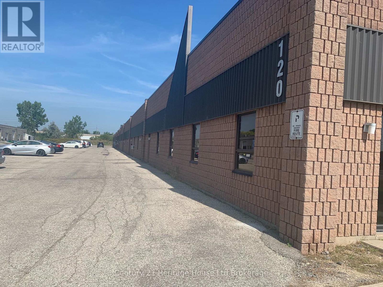 120 Turnbull Court, Cambridge, Ontario  N1T 1H9 - Photo 2 - X13689434