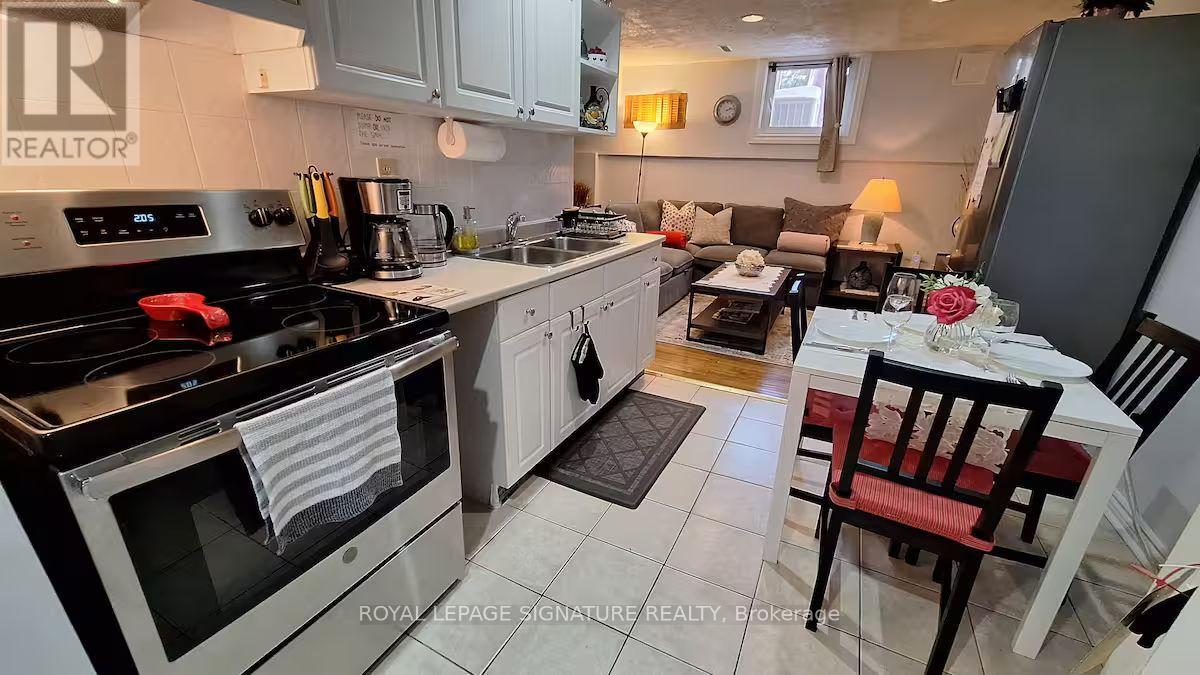 6 Blairville Street, Toronto, Ontario  M3H 5Y5 - Photo 5 - C13689372