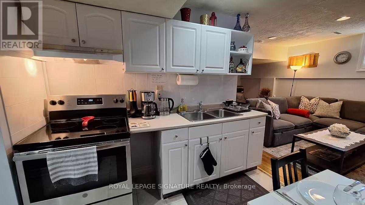 6 Blairville Street, Toronto, Ontario  M3H 5Y5 - Photo 7 - C13689372
