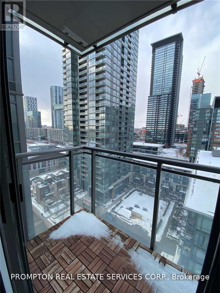 1605 - 11 Brunel Court, Toronto, Ontario  M5V 3Y3 - Photo 9 - C13689394