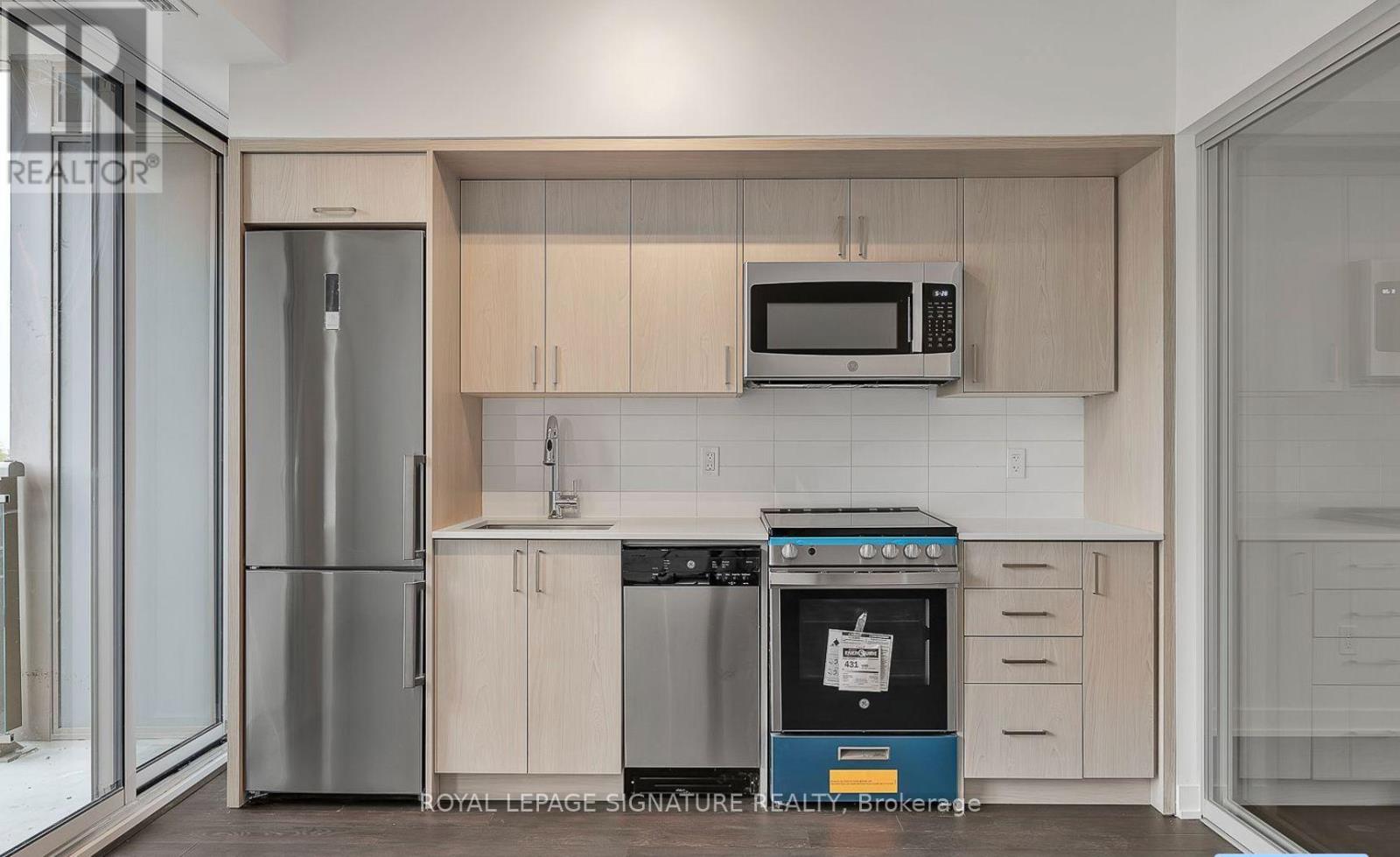 608 - 1 Cardiff Road E, Toronto, Ontario  M4P 1N3 - Photo 4 - C13689416