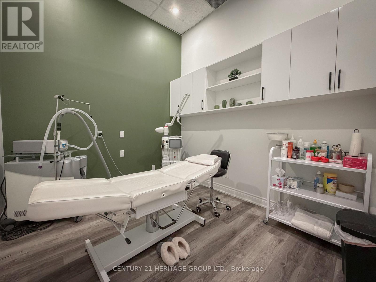 208 - 9737 Yonge Street, Richmond Hill, Ontario  L4C 8S7 - Photo 11 - N13689402