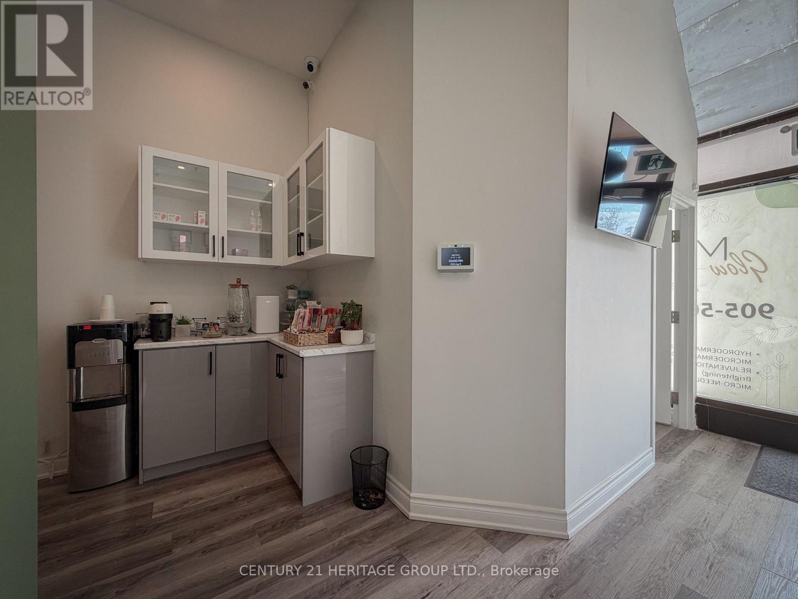 208 - 9737 Yonge Street, Richmond Hill, Ontario  L4C 8S7 - Photo 5 - N13689402