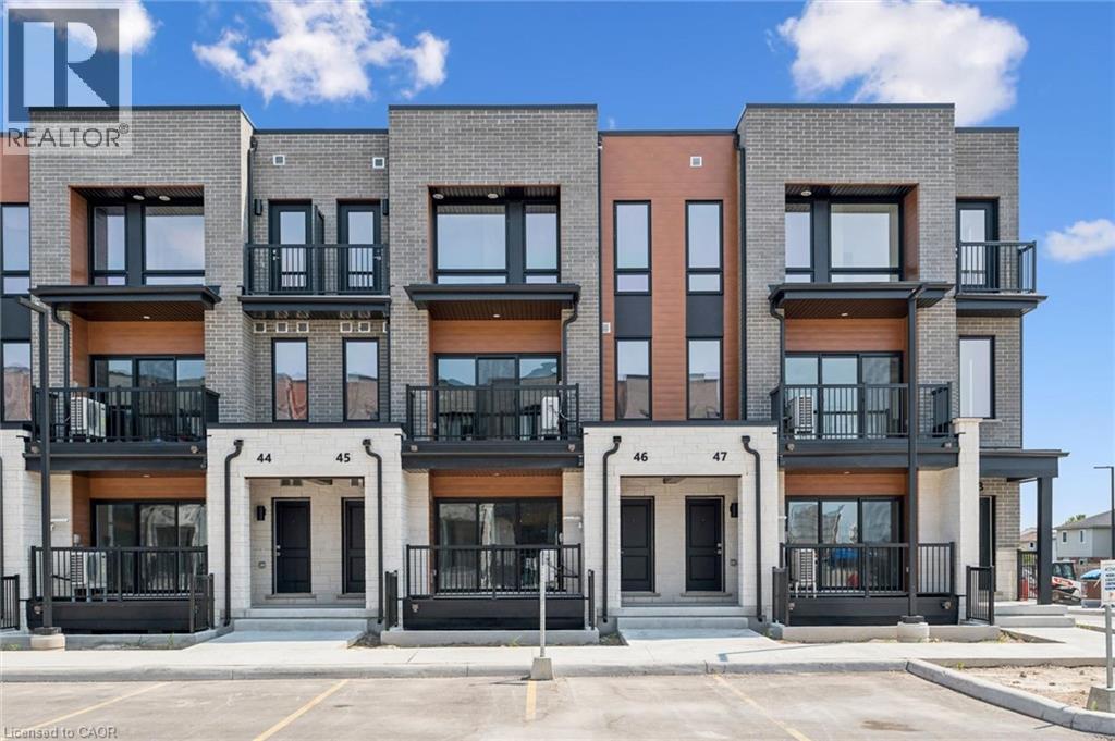 525 ERINBROOK Drive Unit# B046, Kitchener, Ontario