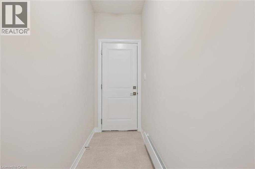 525 Erinbrook Drive Unit# B046, Kitchener, Ontario  N2E 0L4 - Photo 5 - 40856777