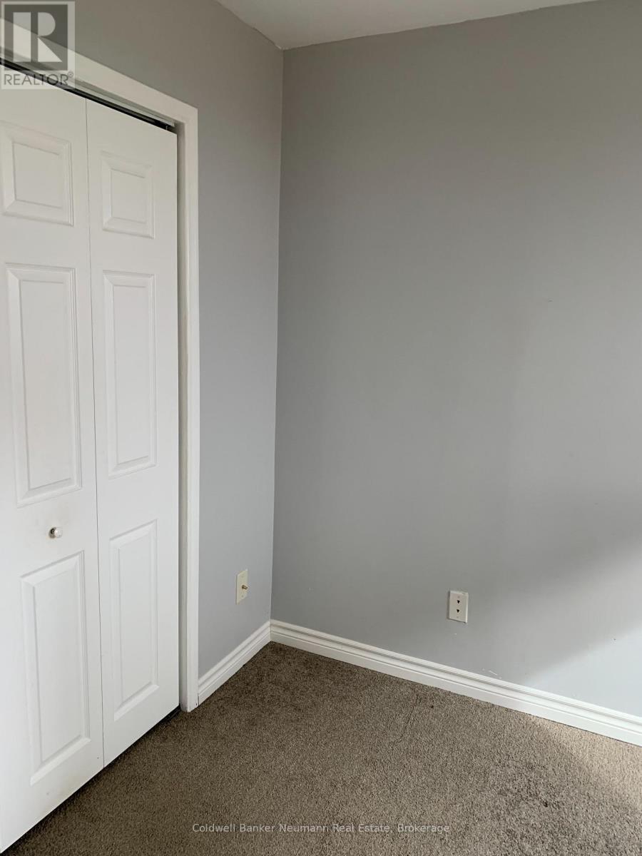 Lower - 10 Watt Street, Guelph (Grange Road), Ontario  N1E 6W9 - Photo 10 - X13689386