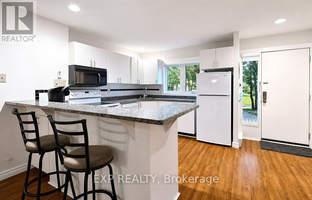 16 - 576 Oxbow Crescent, Collingwood, Ontario  L9Y 5B4 - Photo 3 - S13689396