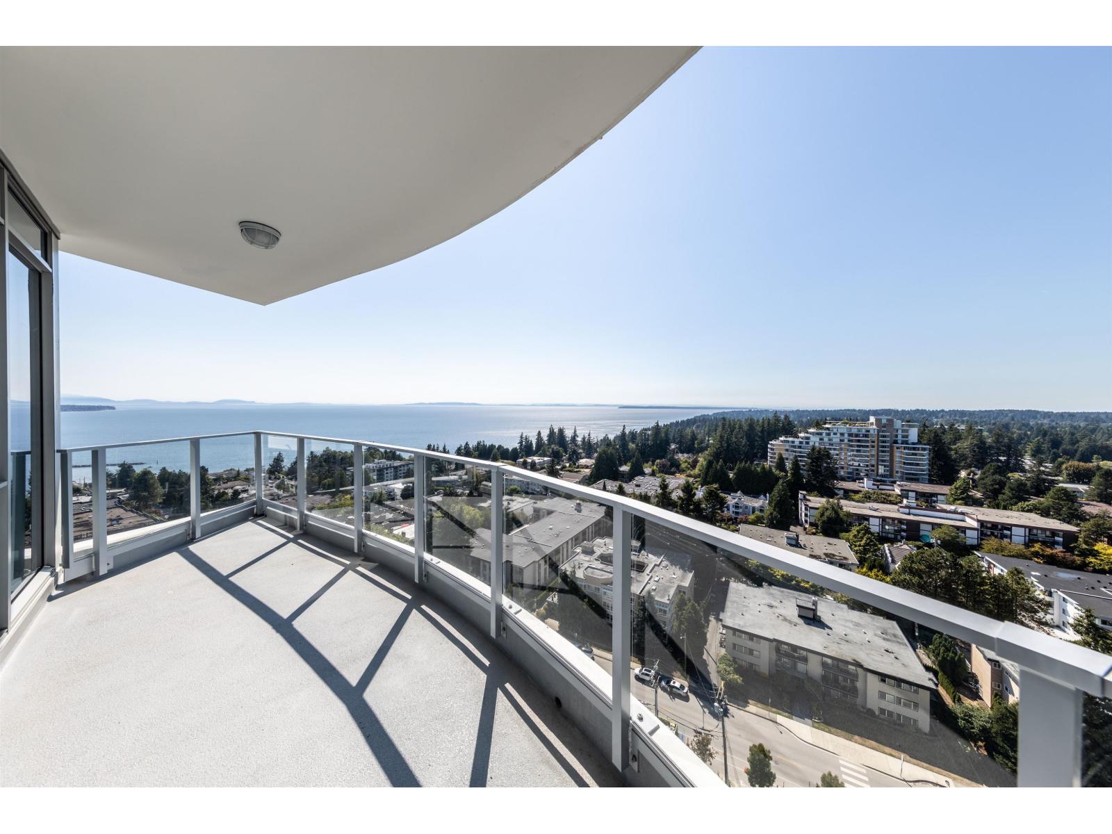 1606 1475 FOSTER STREET, White Rock, British Columbia