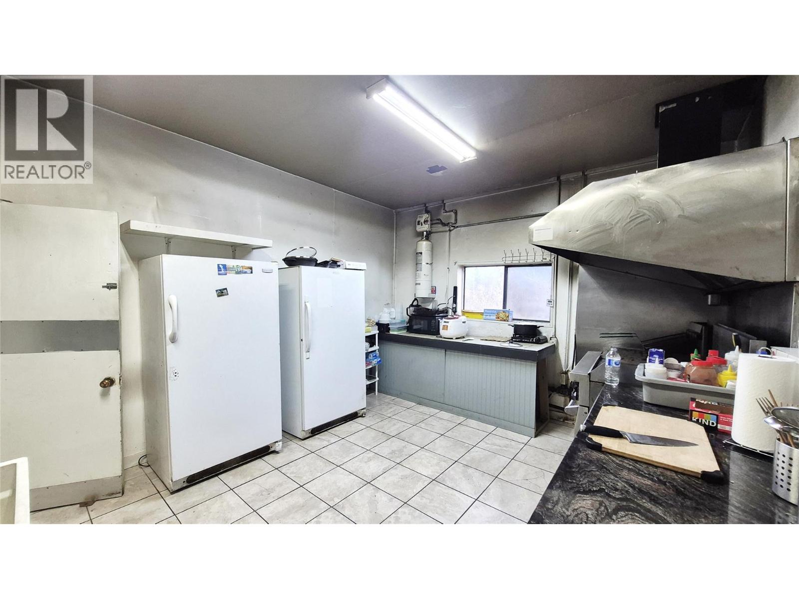 5177 Trans Canada Highway, Tappen, British Columbia  V0E 2X3 - Photo 21 - 10394032