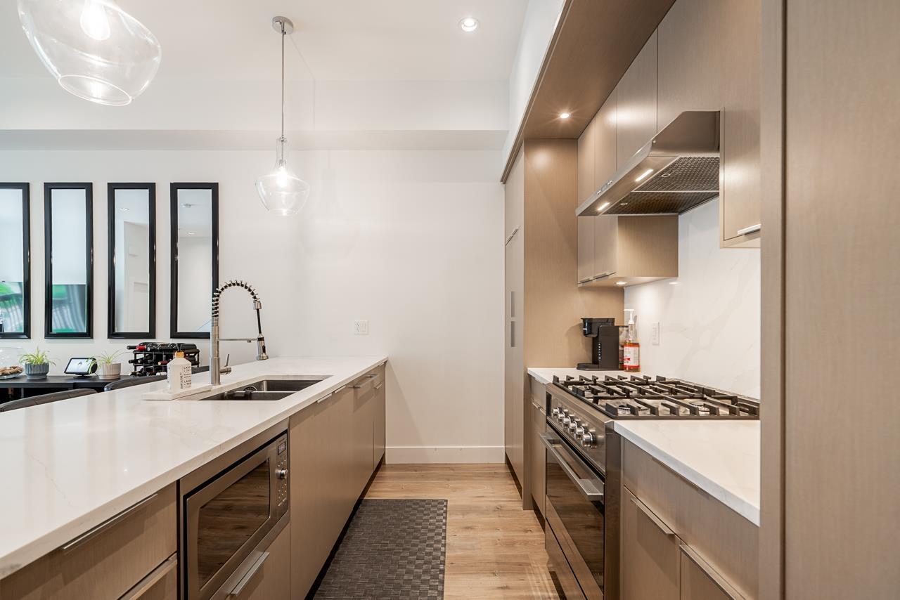 8142 202 Street, Langley, British Columbia  V2Y 3K2 - Photo 6 - R3156827