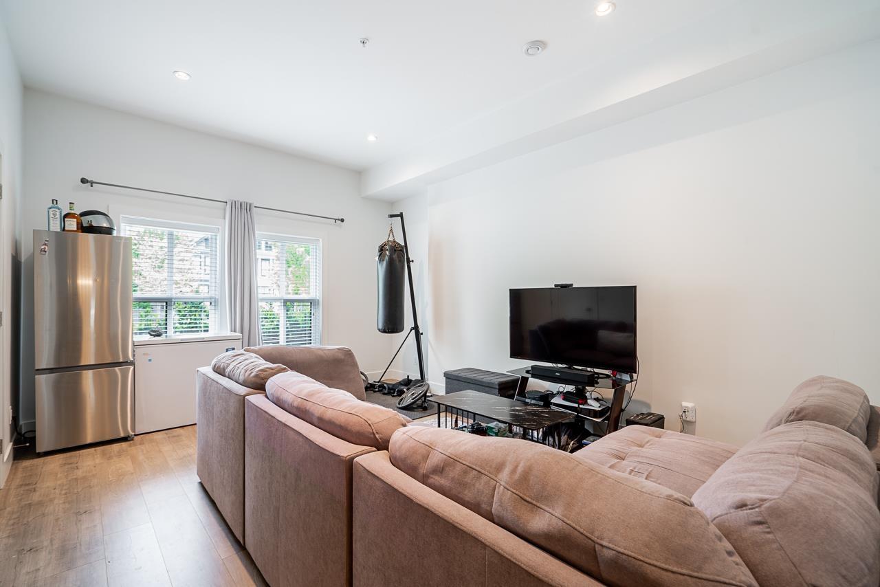 8142 202 Street, Langley, British Columbia  V2Y 3K2 - Photo 25 - R3156827