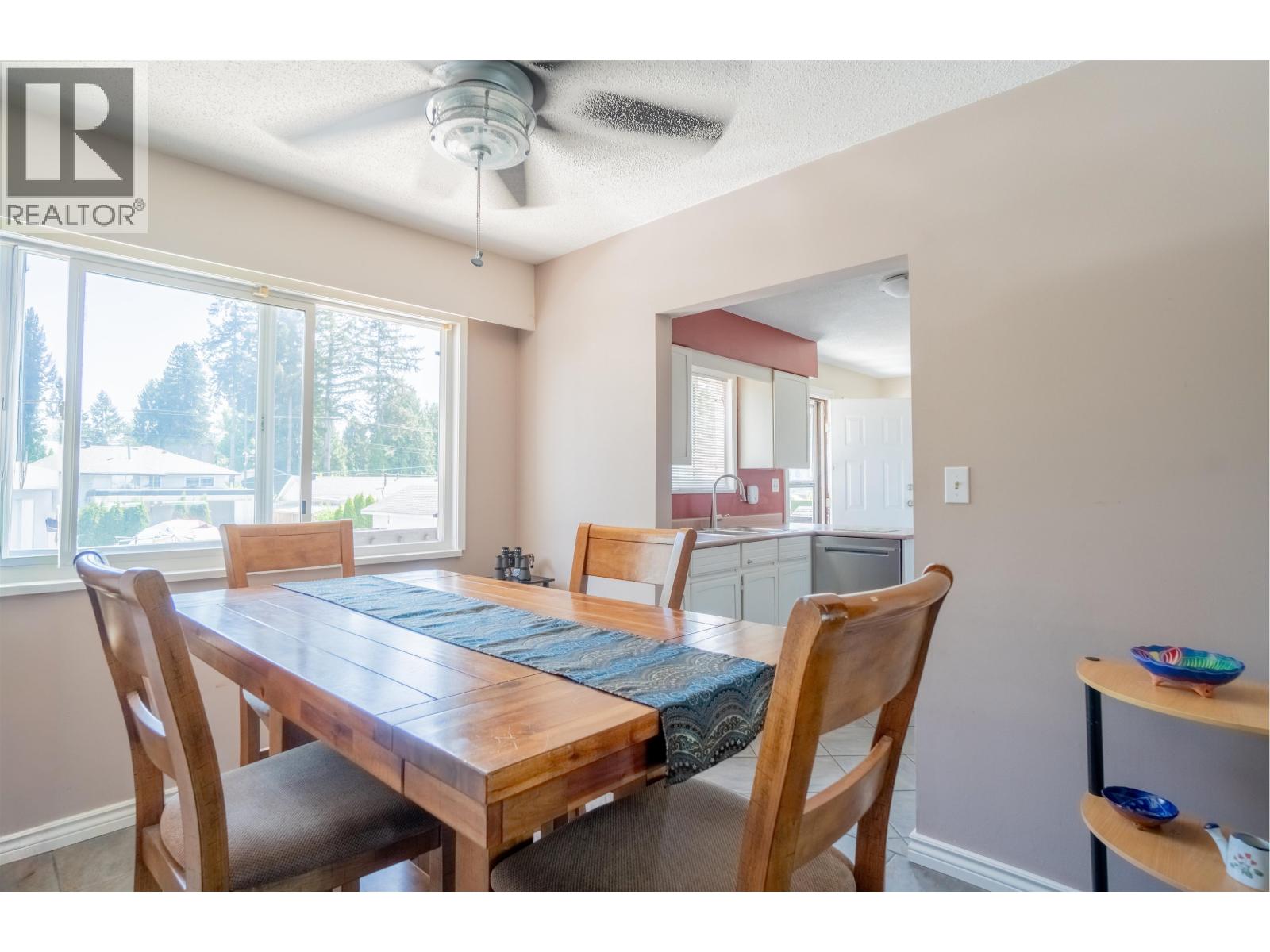 2930 Sefton Street, Port Coquitlam, British Columbia  V3B 3P8 - Photo 4 - R3149852