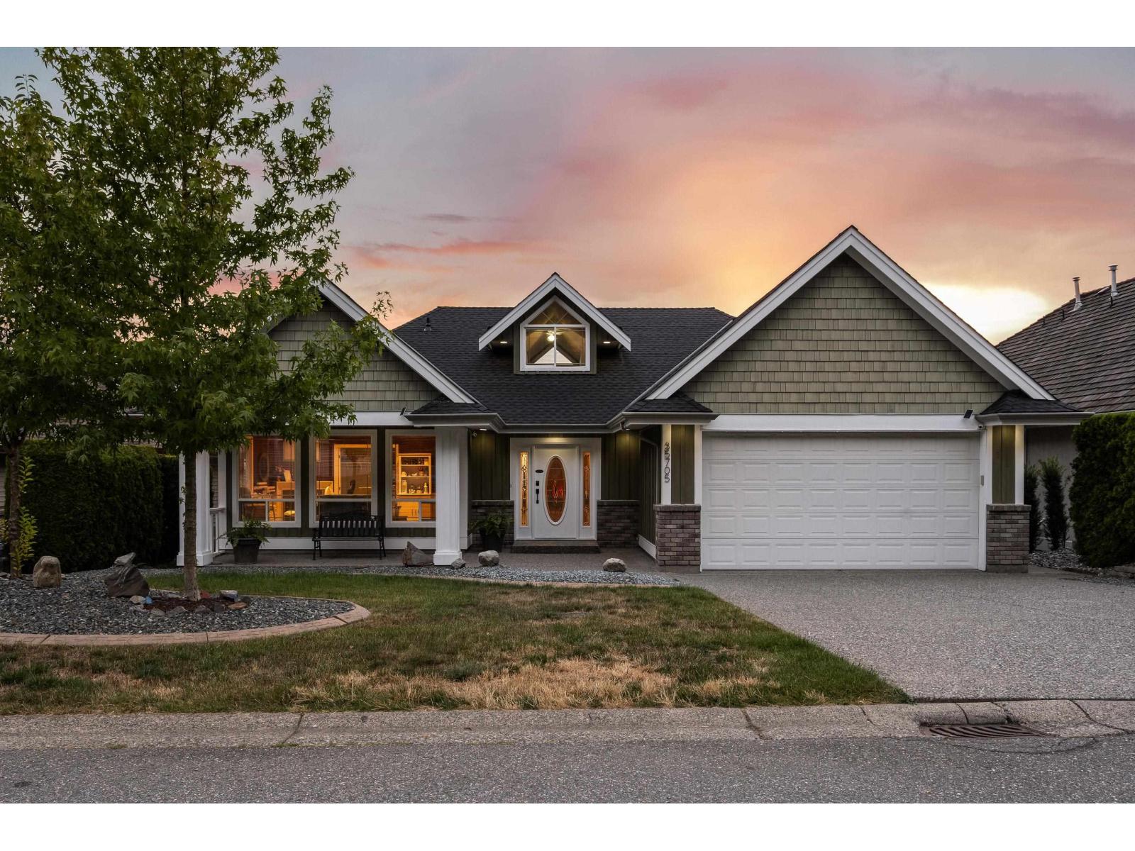35705 HAWKSVIEW PLACE, Abbotsford, British Columbia