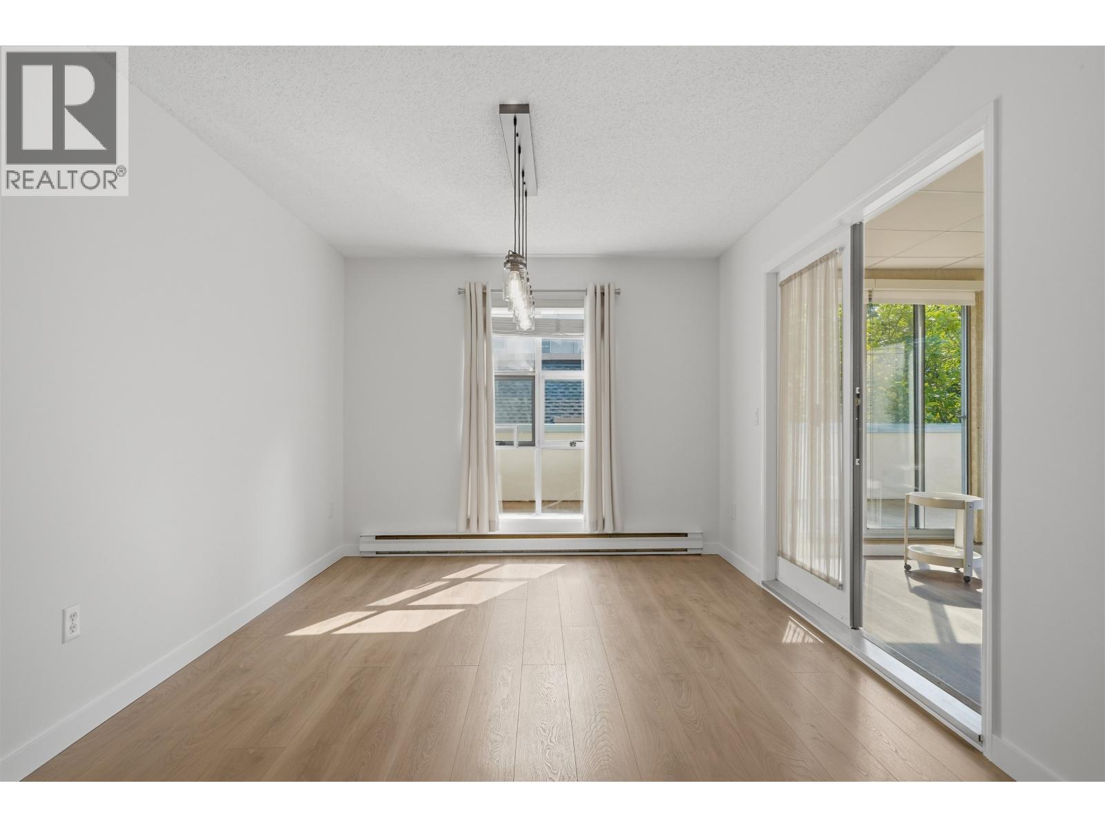 114 7580 Minoru Boulevard, Richmond, British Columbia  V6Y 1Z5 - Photo 10 - R3156781