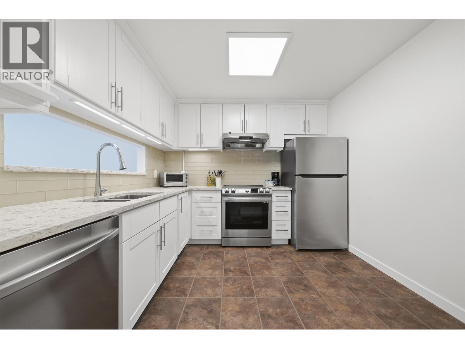 114 7580 Minoru Boulevard, Richmond, British Columbia  V6Y 1Z5 - Photo 12 - R3156781