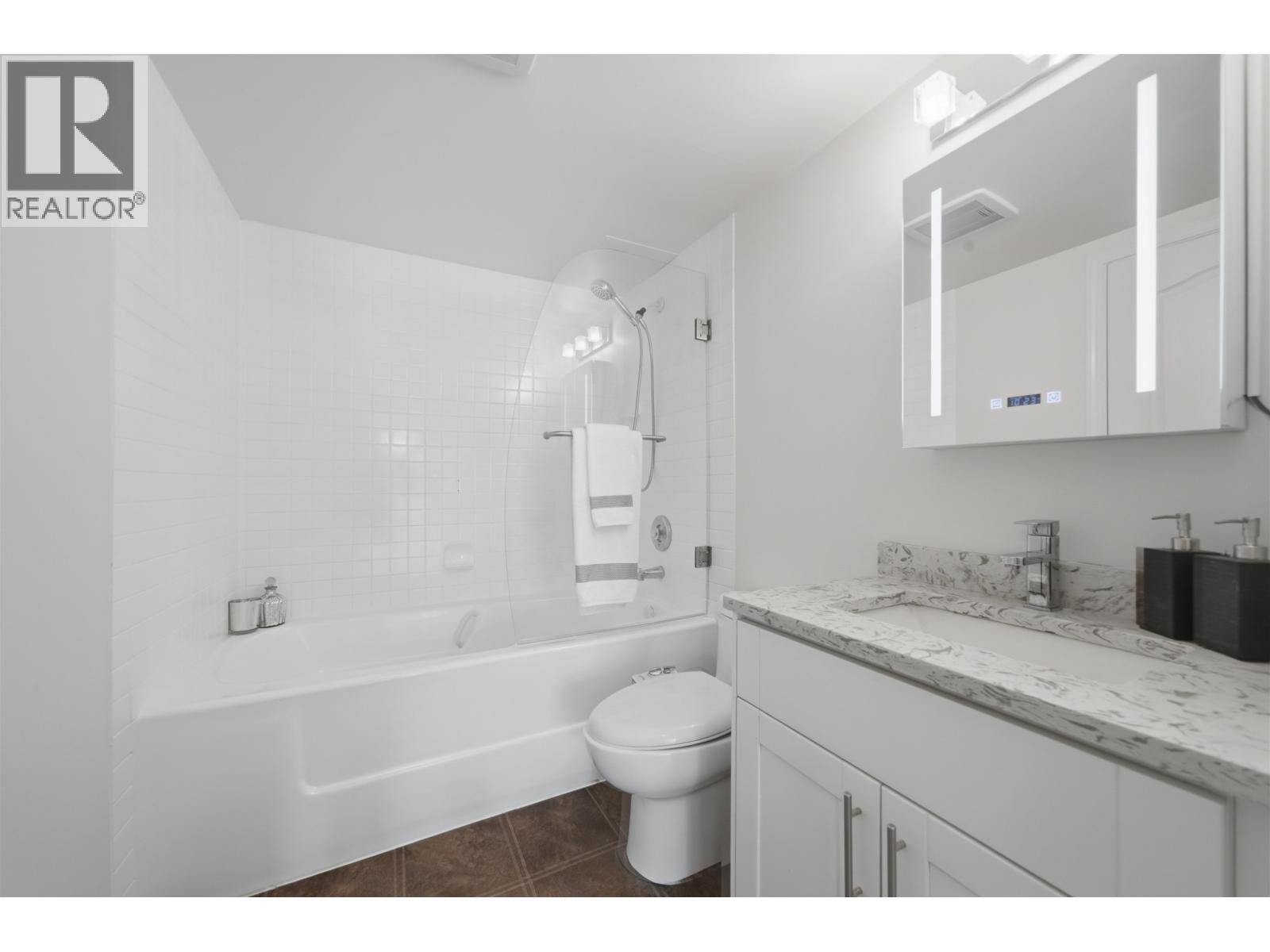 114 7580 Minoru Boulevard, Richmond, British Columbia  V6Y 1Z5 - Photo 20 - R3156781