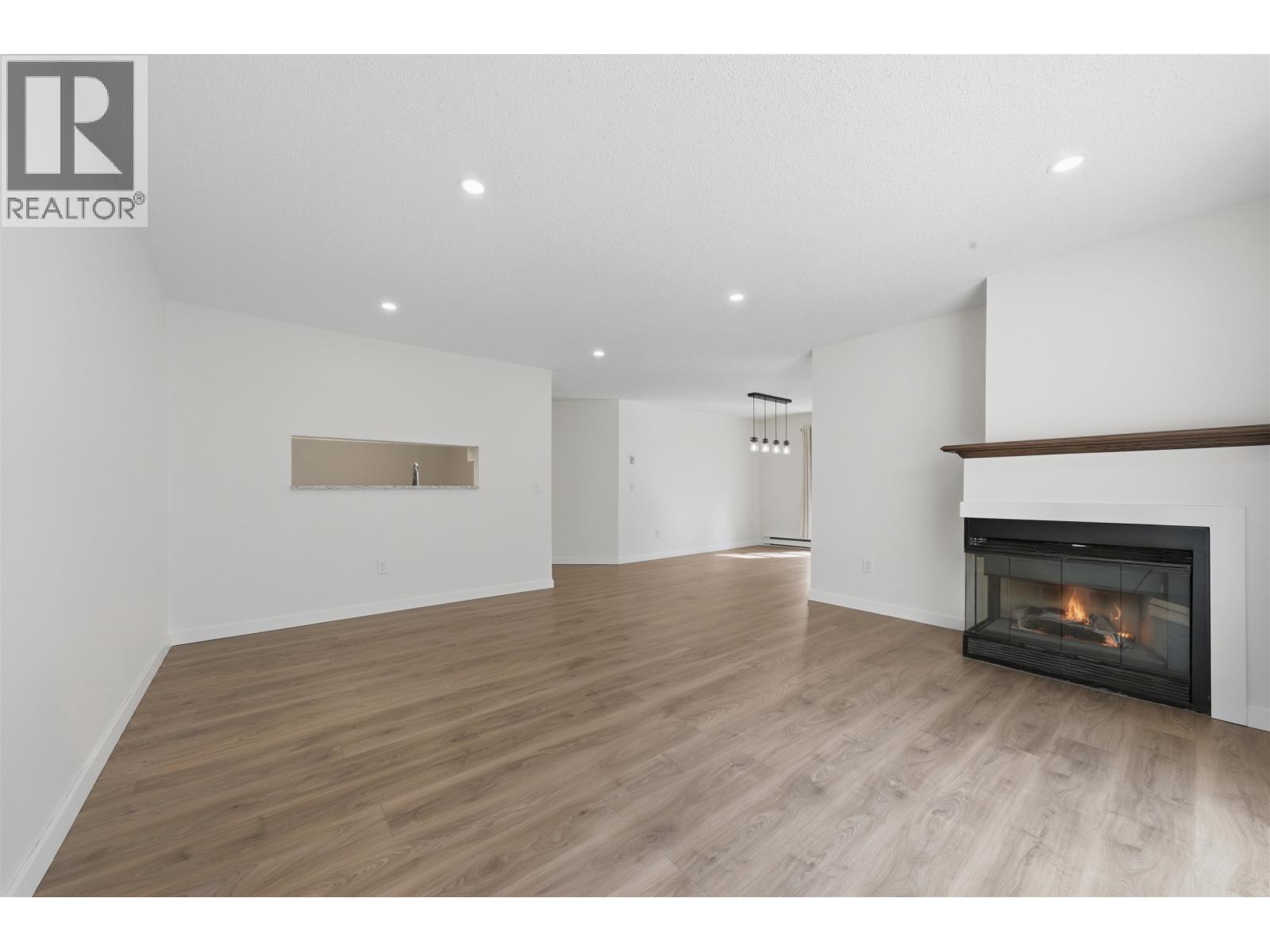 114 7580 Minoru Boulevard, Richmond, British Columbia  V6Y 1Z5 - Photo 7 - R3156781