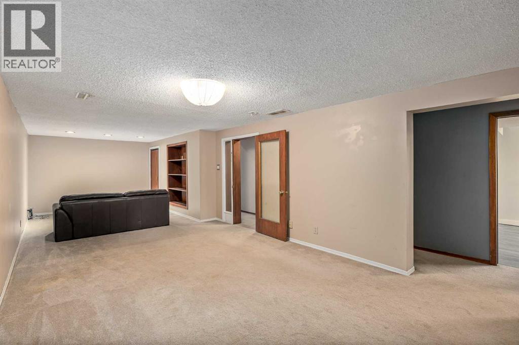 3003 25 Street SW, Calgary, Alberta  T3E 1Y2 - Photo 26 - A2308484