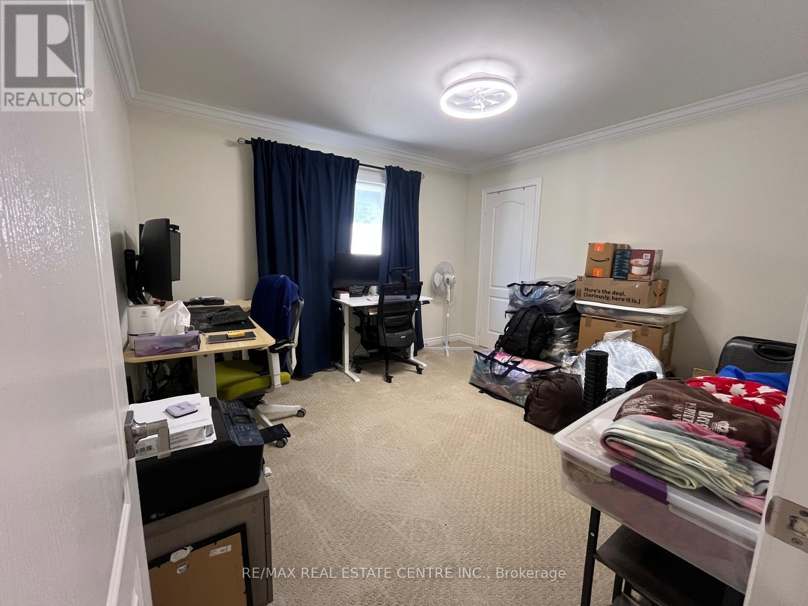 3570 Fountain Park Avenue, Mississauga, Ontario  L5M 7G1 - Photo 32 - W13689424