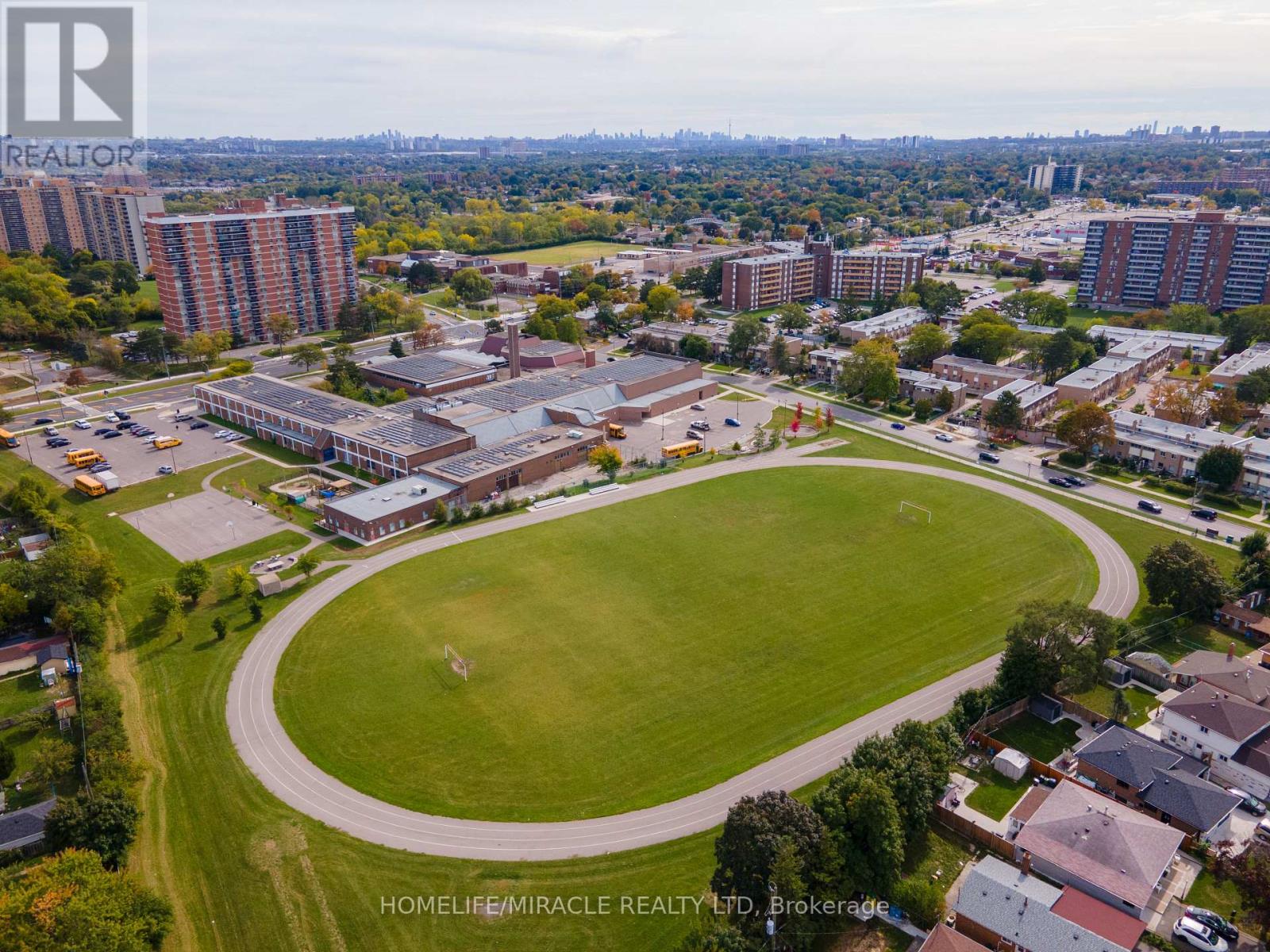 85 Silverstone Drive, Toronto, Ontario  M9V 3G4 - Photo 43 - W13689426