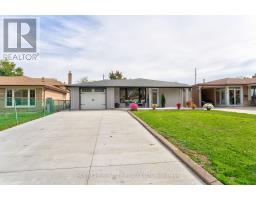85 SILVERSTONE DRIVE, Toronto, Ontario