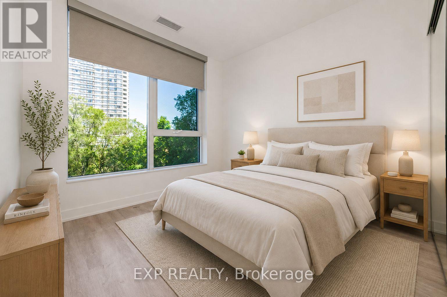 25 Cordova Avenue, Toronto, Ontario  M9A 0E5 - Photo 3 - W13689454