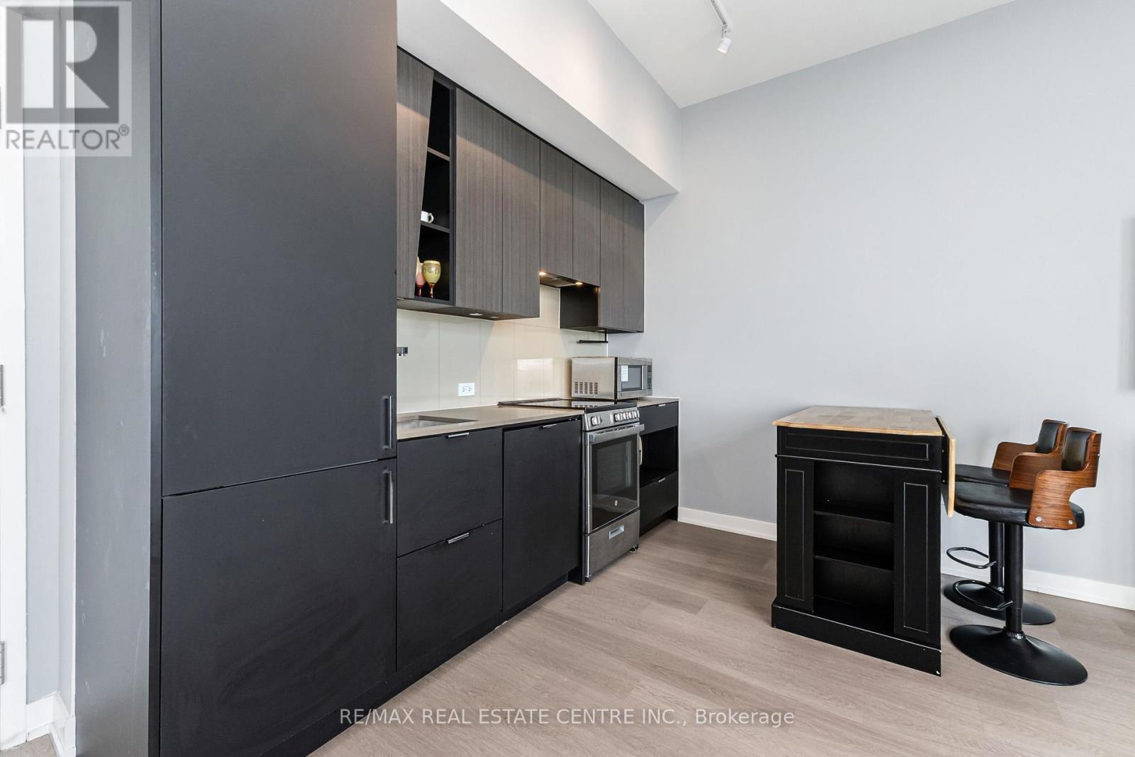 6004 - 3883 Quartz Road, Mississauga, Ontario  L5B 0M4 - Photo 10 - W13689458