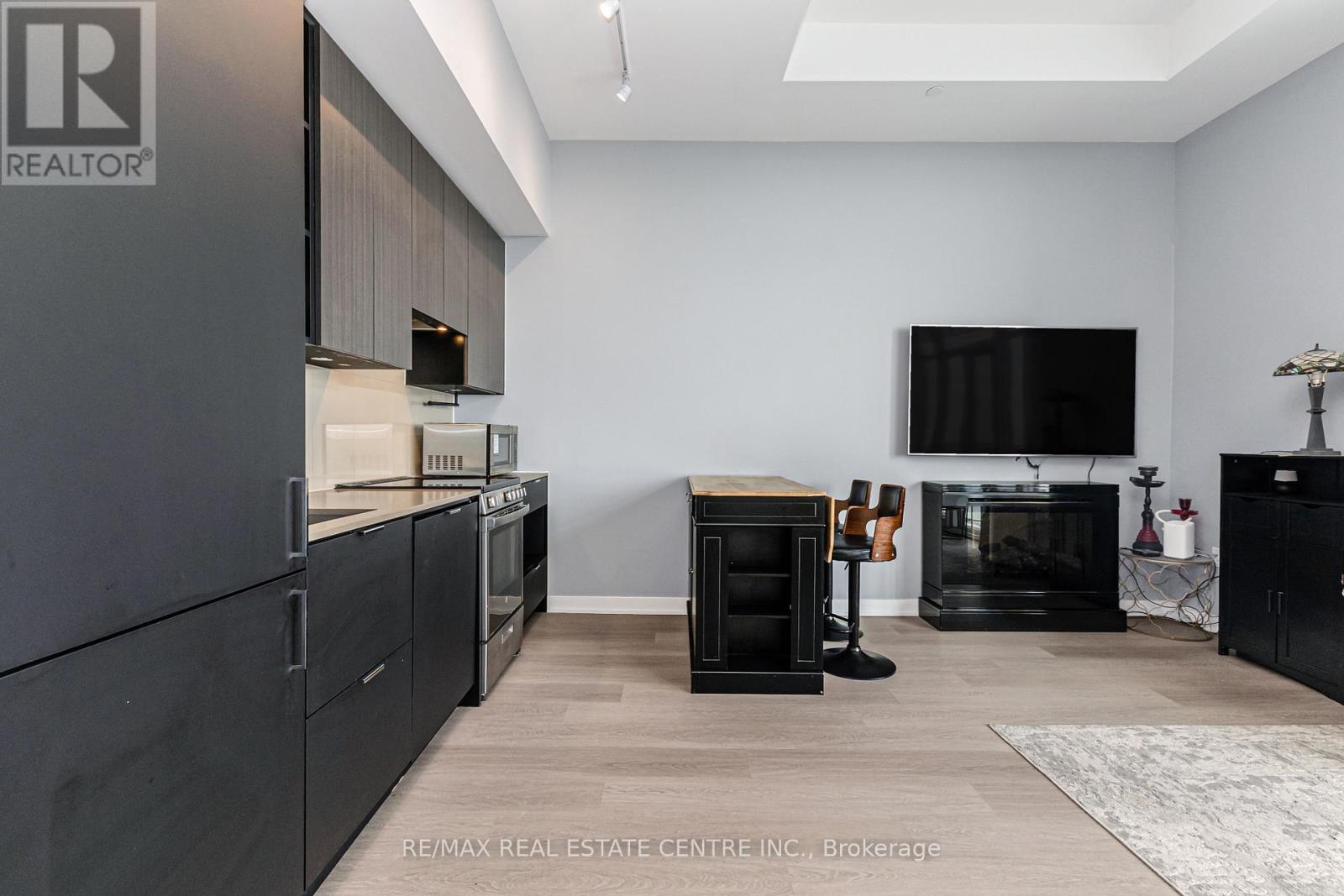 6004 - 3883 Quartz Road, Mississauga, Ontario  L5B 0M4 - Photo 11 - W13689458