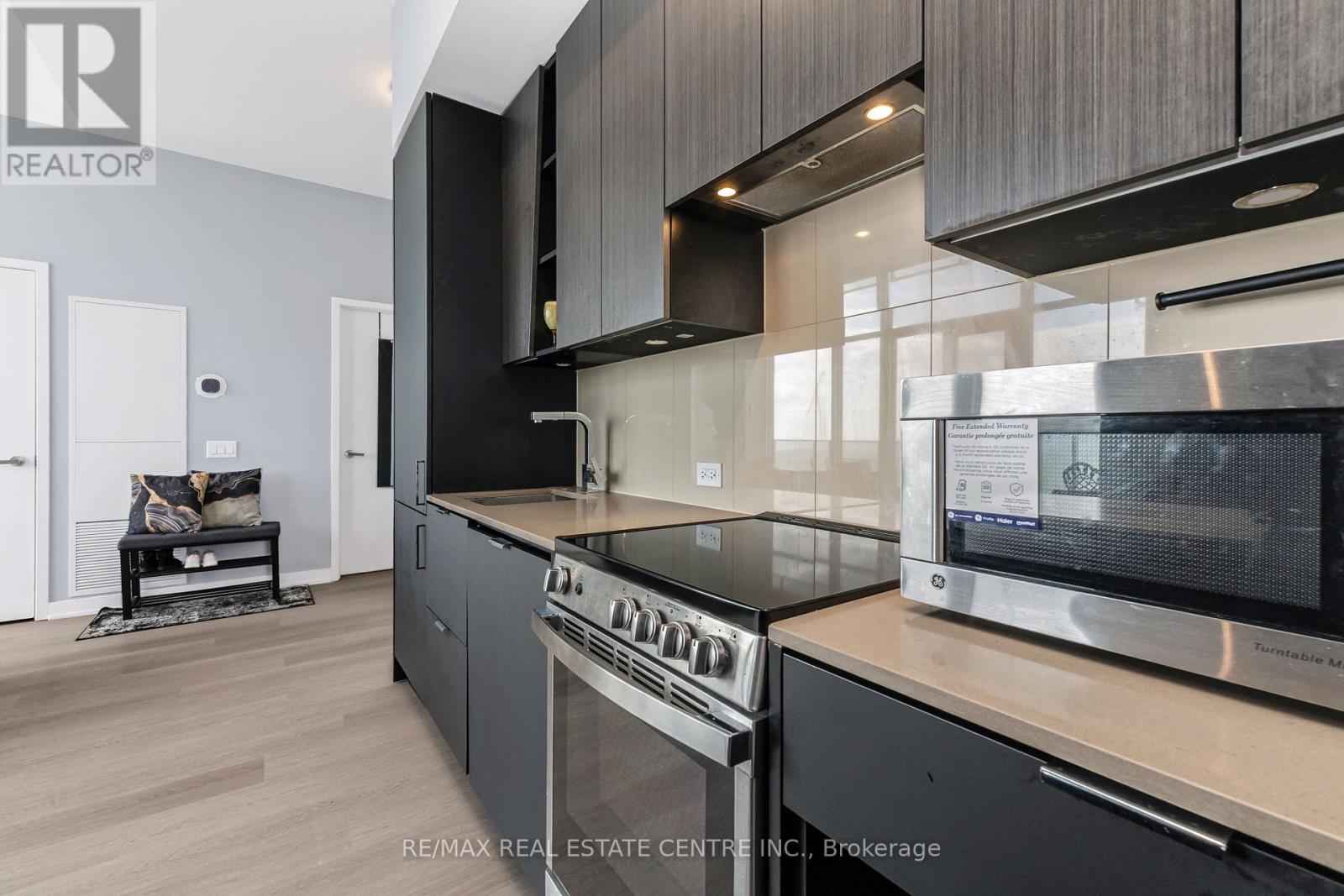 6004 - 3883 Quartz Road, Mississauga, Ontario  L5B 0M4 - Photo 12 - W13689458