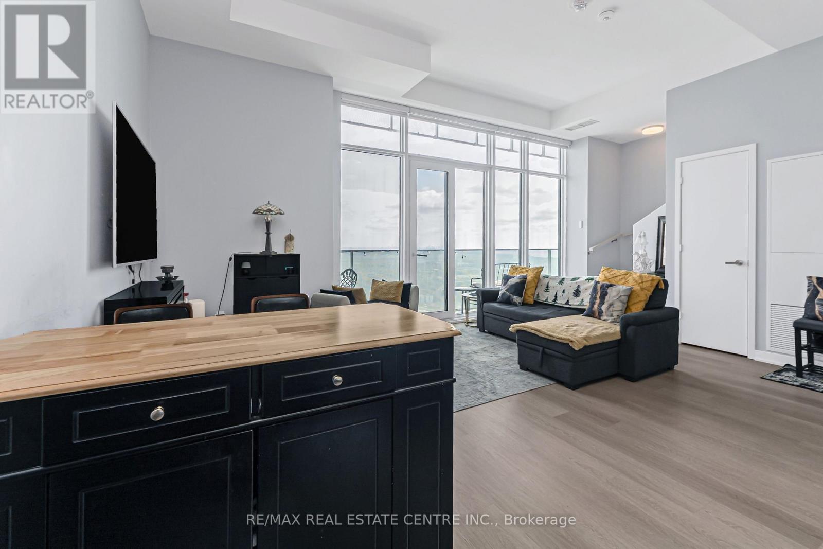 6004 - 3883 Quartz Road, Mississauga, Ontario  L5B 0M4 - Photo 14 - W13689458