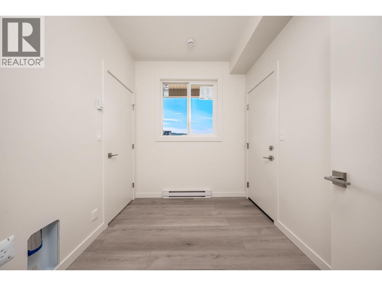 4311 Painted Turtle Drive, Vernon, British Columbia  V1H 1A2 - Photo 7 - 10398062