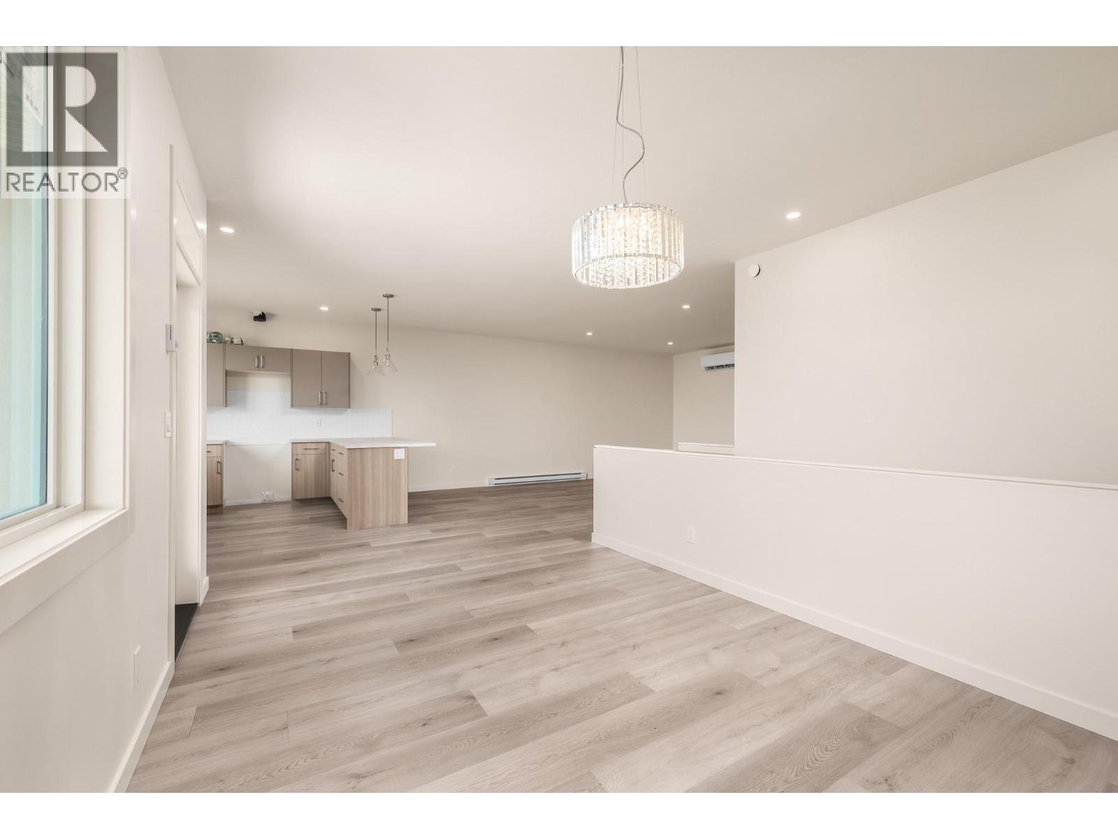 4311 Painted Turtle Drive, Vernon, British Columbia  V1H 1A2 - Photo 13 - 10398062