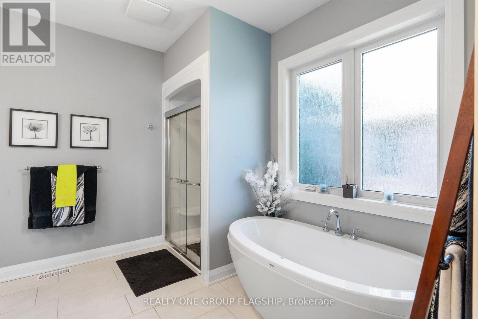 104 Berwick Trail, Welland, Ontario  L3B 0C8 - Photo 13 - X13689360