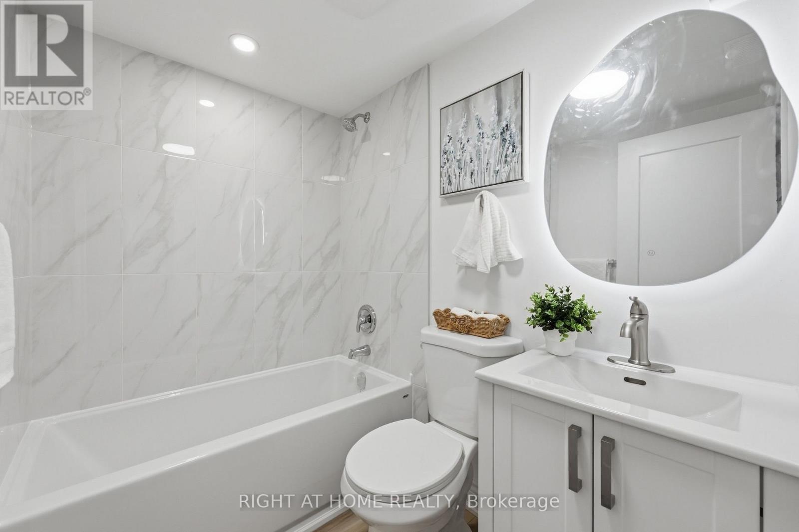 156 E 36th Street, Hamilton, Ontario  L8V 3Z4 - Photo 29 - X13689468