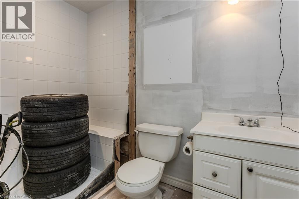 274 Belvenia Road, Burlington, Ontario  L7L 2G4 - Photo 38 - 40856609