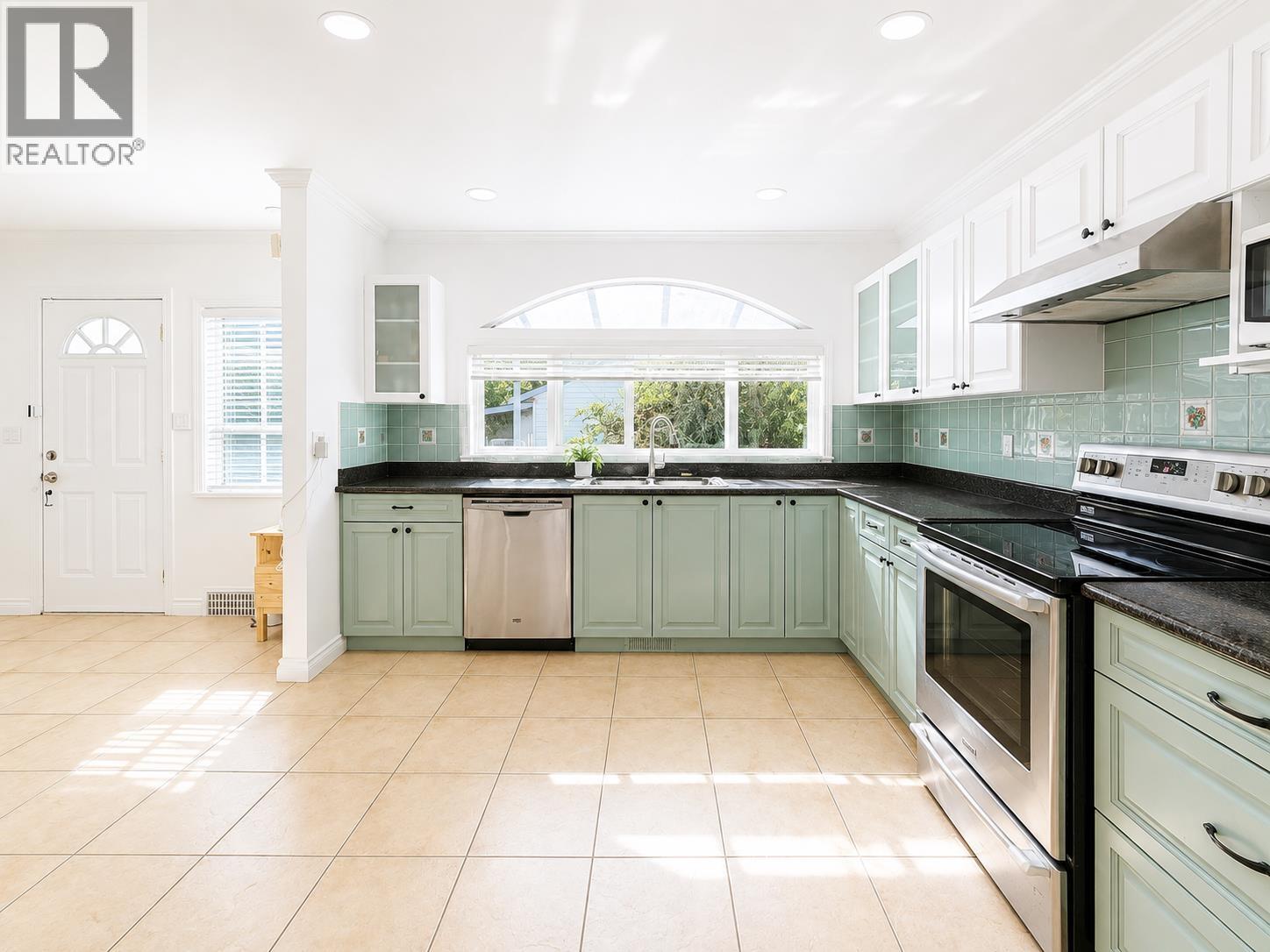 5809 Selkirk Street, Vancouver, British Columbia  V6M 2Y5 - Photo 8 - R3156738