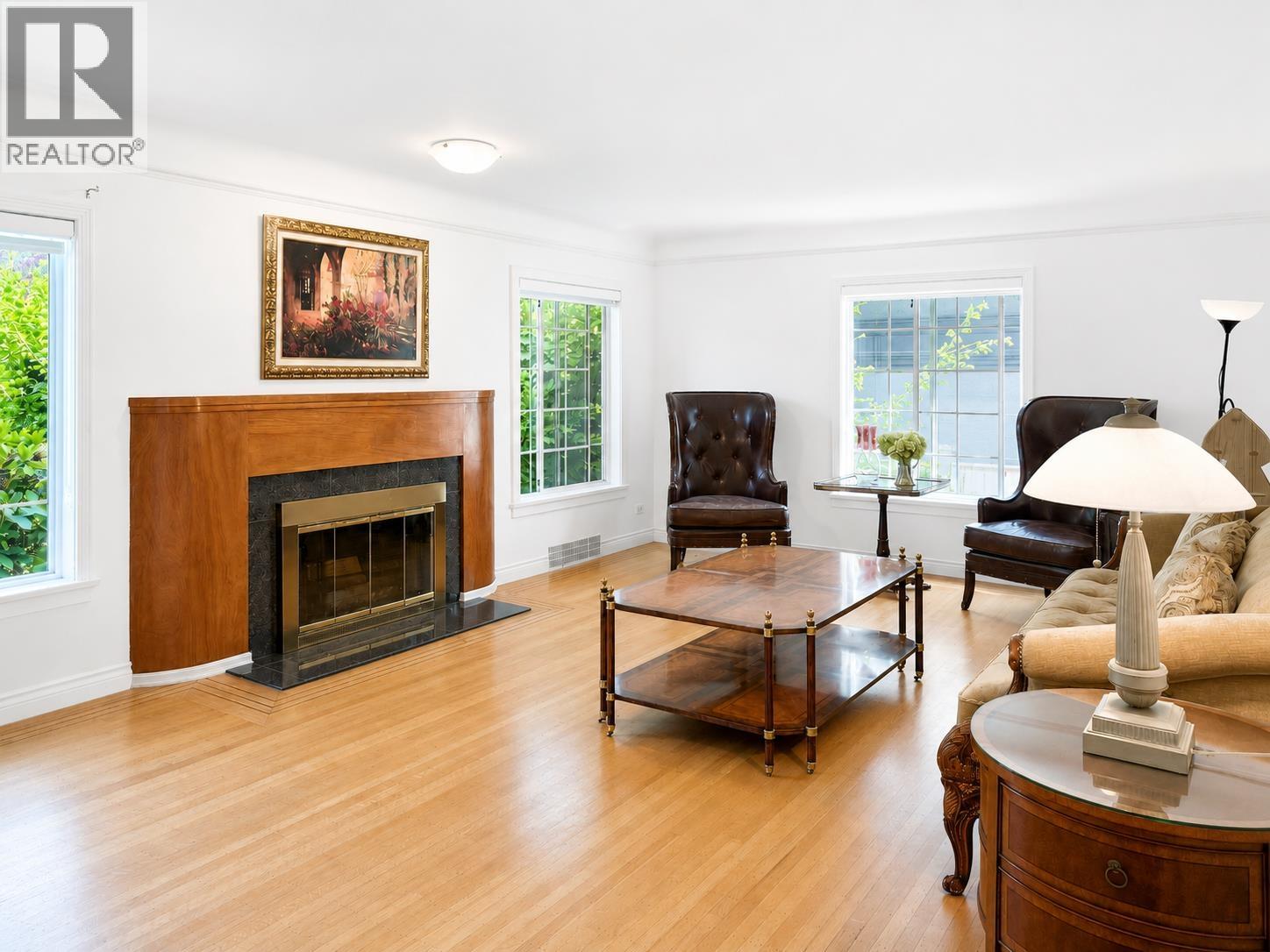 5809 Selkirk Street, Vancouver, British Columbia  V6M 2Y5 - Photo 2 - R3156738