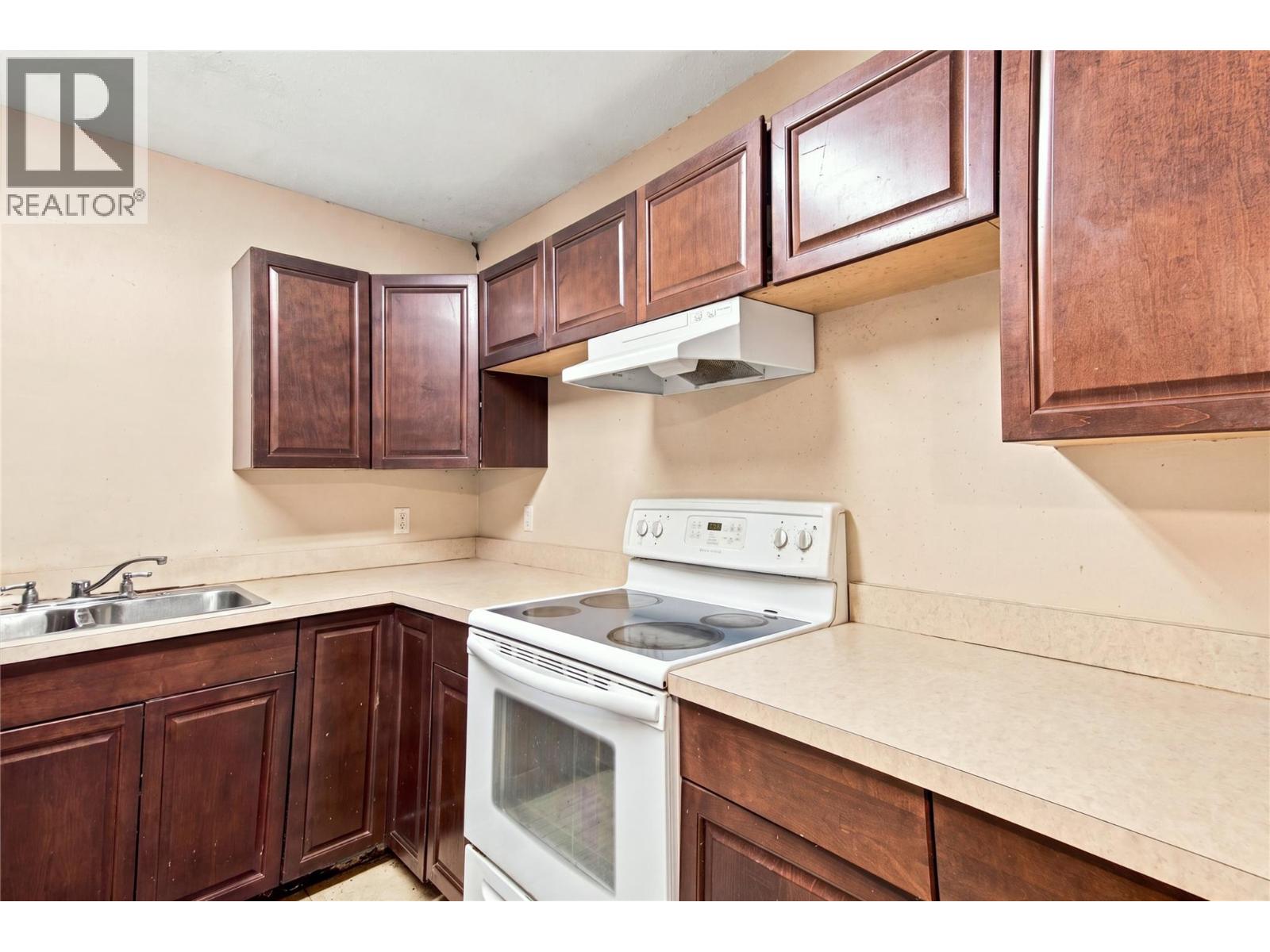 1697 Greenfield Avenue Unit# 19, Kamloops, British Columbia  V2B 4N5 - Photo 6 - 10397408